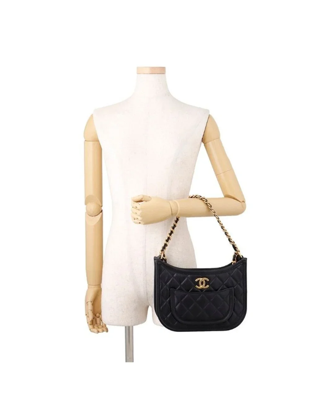 Chanel chain shoulder